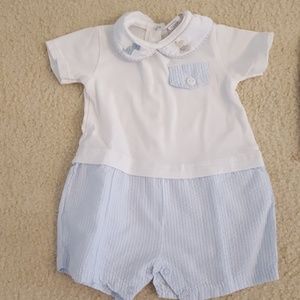 🔥SALE!!🔥Handsome baby boy stretchie!